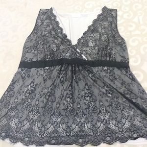 New York & Co White and black lace top